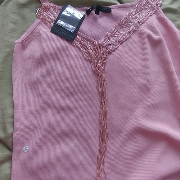 Stunning Unique Top - Picture 8 of 8